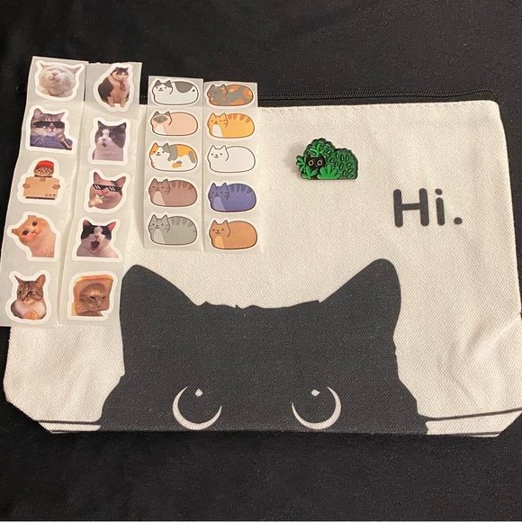 Peeking kitty pouch with peering kitty enamel pin or magnet and 20 stickers - Picture 3 of 6